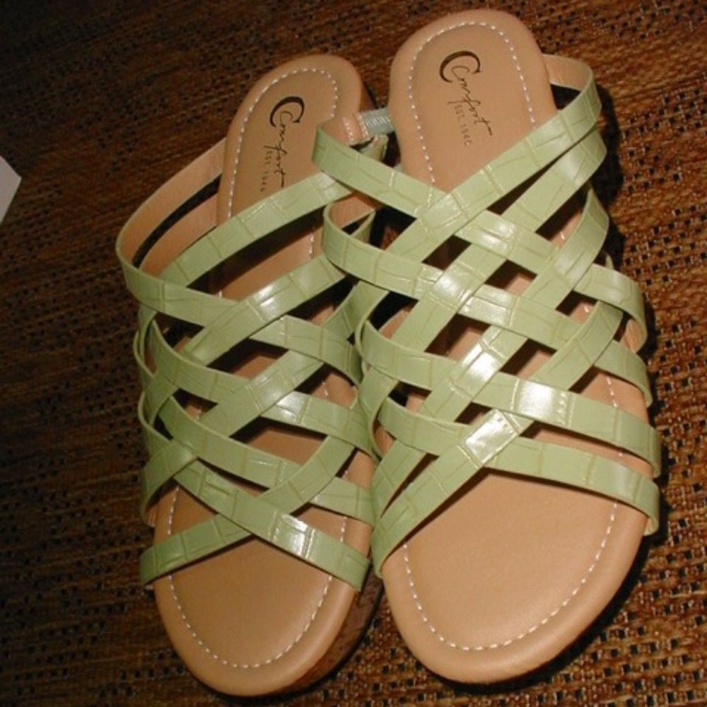 CATO New Croc Design Strappy Shoes Size 10